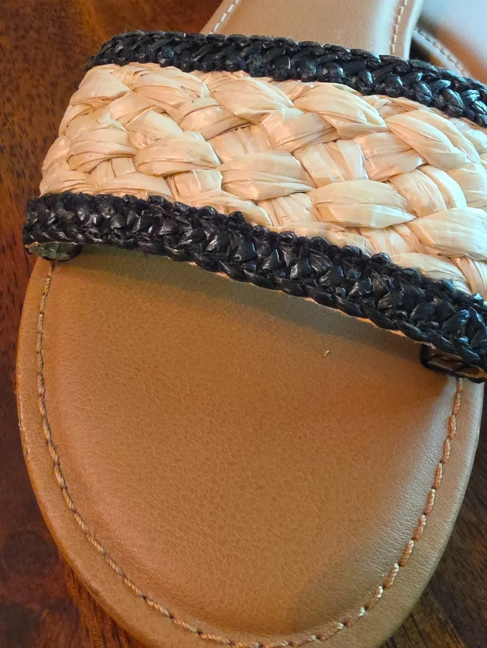 Universal Thread Raffia Natural Woven Sandal Flat Size 10